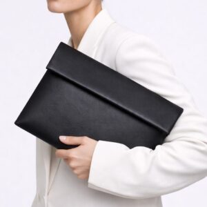 Ādas datora maciņš